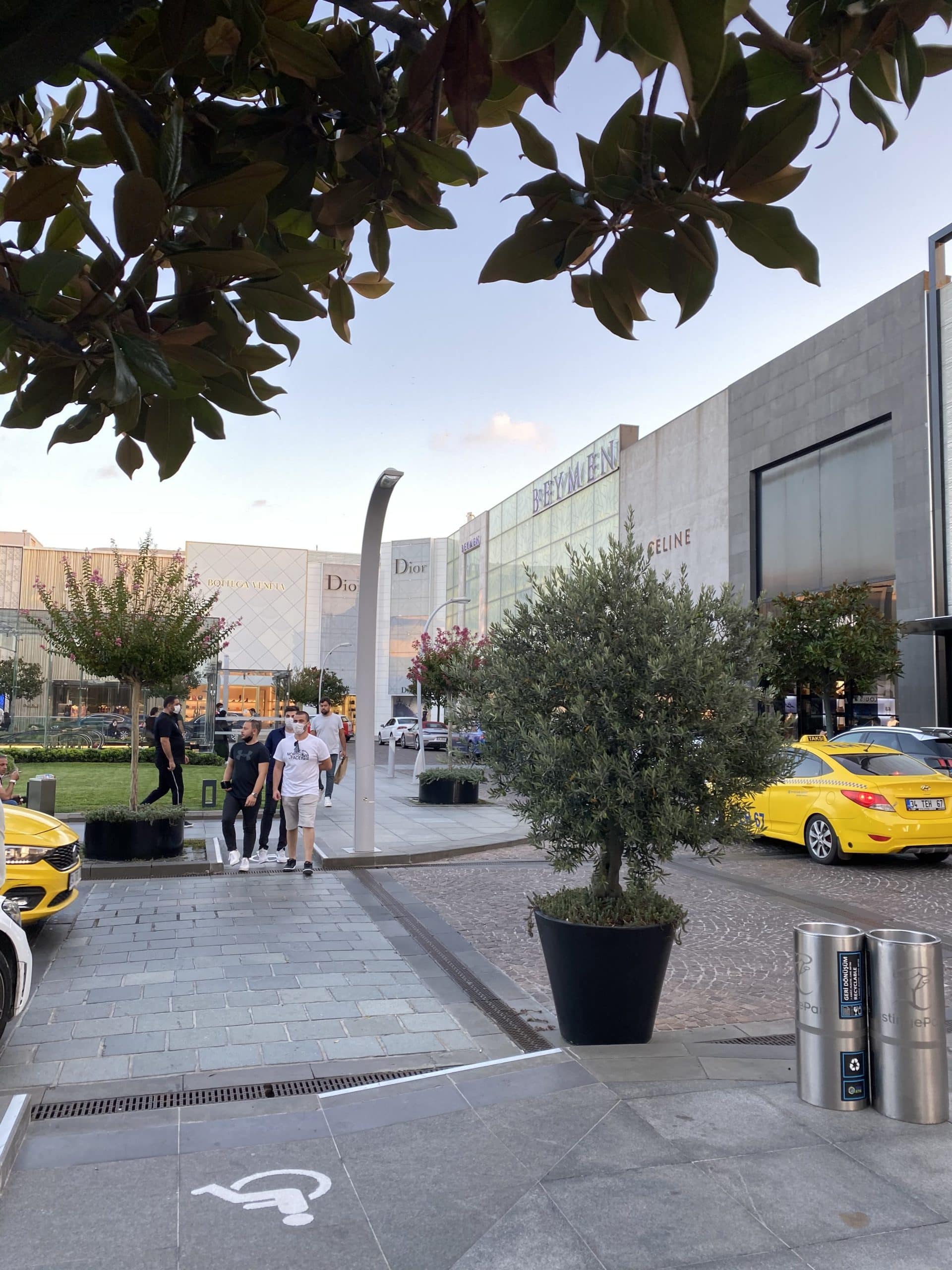 Istinye Park surprising luxury shopping mall